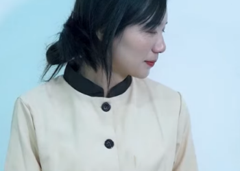 C2812002 原來你一直都還愛著我 在我這里不計較得失的為我付出 你的愛是那么的堅挺和無私