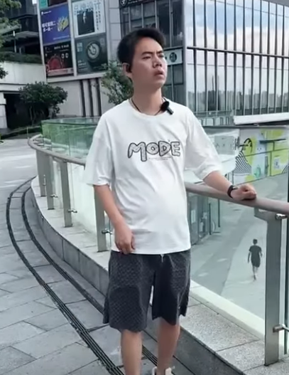 A0612008 这个世界或许有冷有暖 但是这个世界不缺乏爱 part2