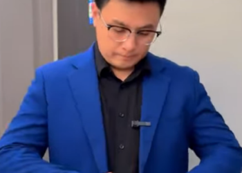 C0101001 遇到青梅竹馬 #劇情 #情感#家庭 part2