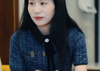 C0101002 百善孝為先 父母養我們小 我們就該養他們老 愿時光溫柔 善待善良淳樸的父母