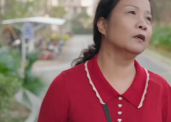 F2201012 婆婆看見兒媳婦把她的東西都扔出了家門 藍海時代小劇場 part2