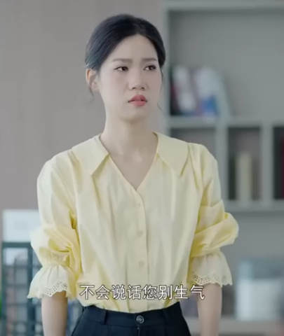 B2201018 学生打架 富二代气焰嚣张 穷学生低声下咽道歉 老师维护却被势利眼领导开除 #职场 #打脸 part2