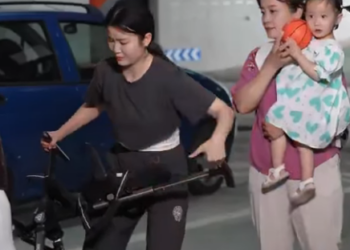 C1801002 媳婦忙前忙著做一桌子好菜 反被不講理大姑欺負 氣得婆婆直接讓她滾出去 婆婆也是妈 part2