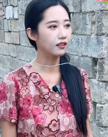 C0301004 菜市場賣菜的女孩 竟是老板曾經的戀人 結果真是萬萬沒想到#劇情#久別重逢#強烈推薦#一定要看到結尾 part2