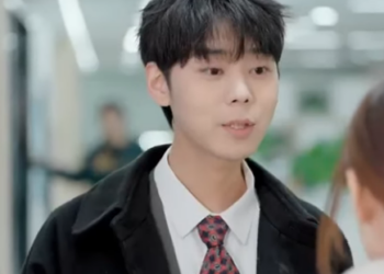 B0401003 心机女剐蹭豪车竟反手污蔑老同学 没想到她竟是豪车车主亿万总裁 一句话让心机女直接傻眼了 陈七七 part2